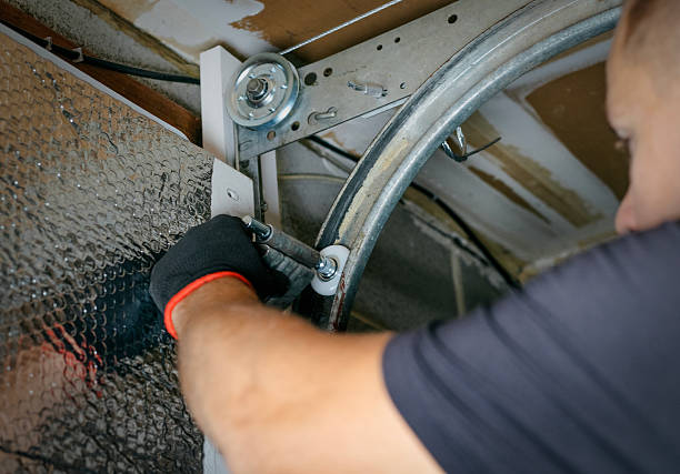 Affordable Garage Door solutions in Huron, SD